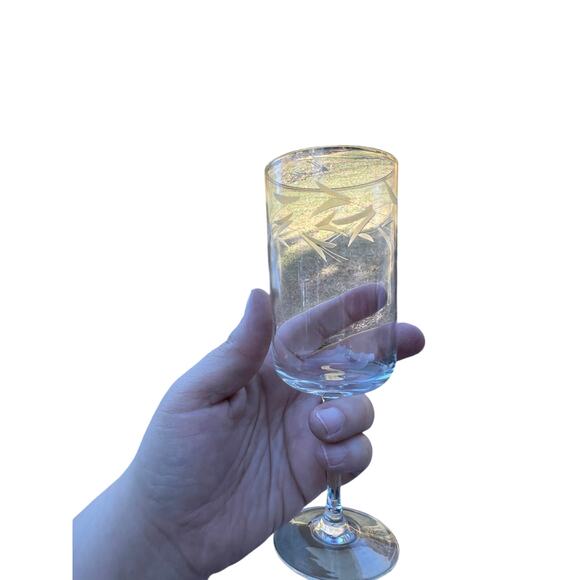 Vintage Etched Crystal Glassware Lot – Coupes & Stems - Picture 10 of 14